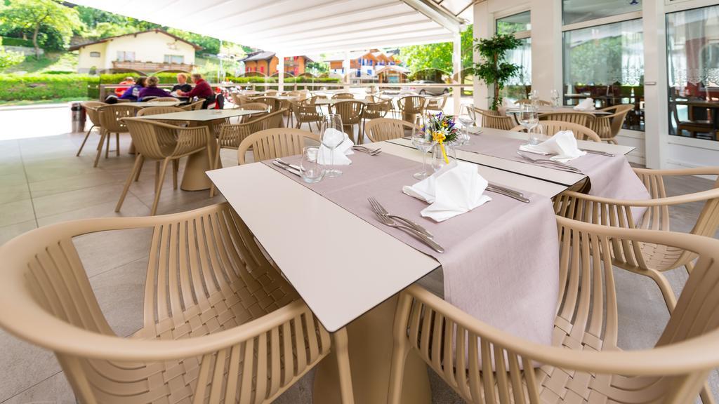 Hotel-Restaurant Ackersand Esterno foto