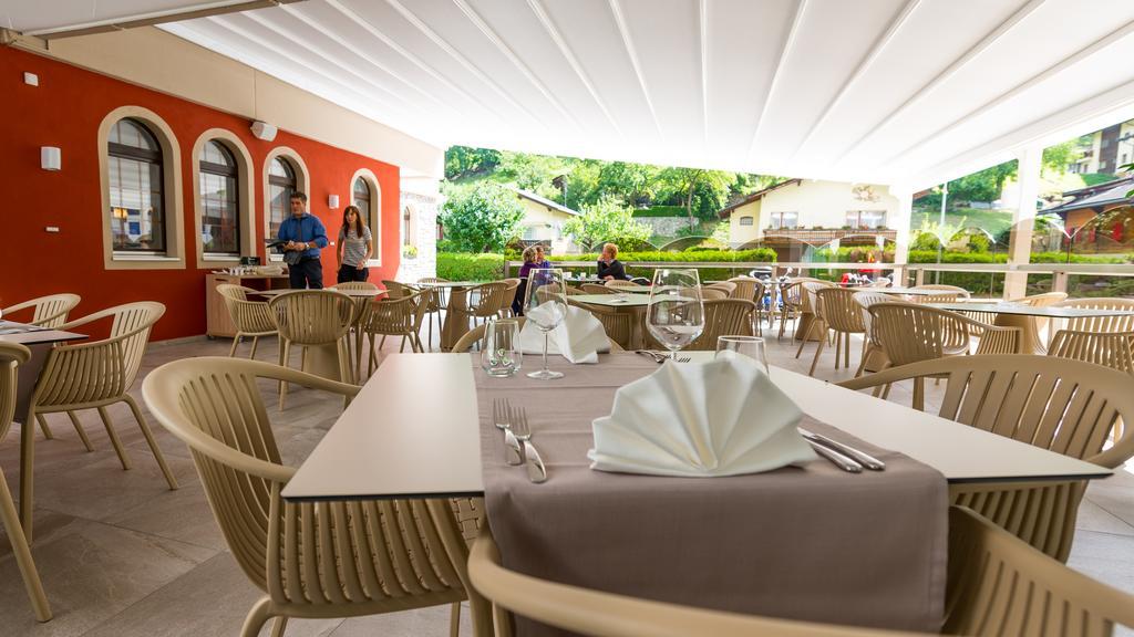 Hotel-Restaurant Ackersand Esterno foto